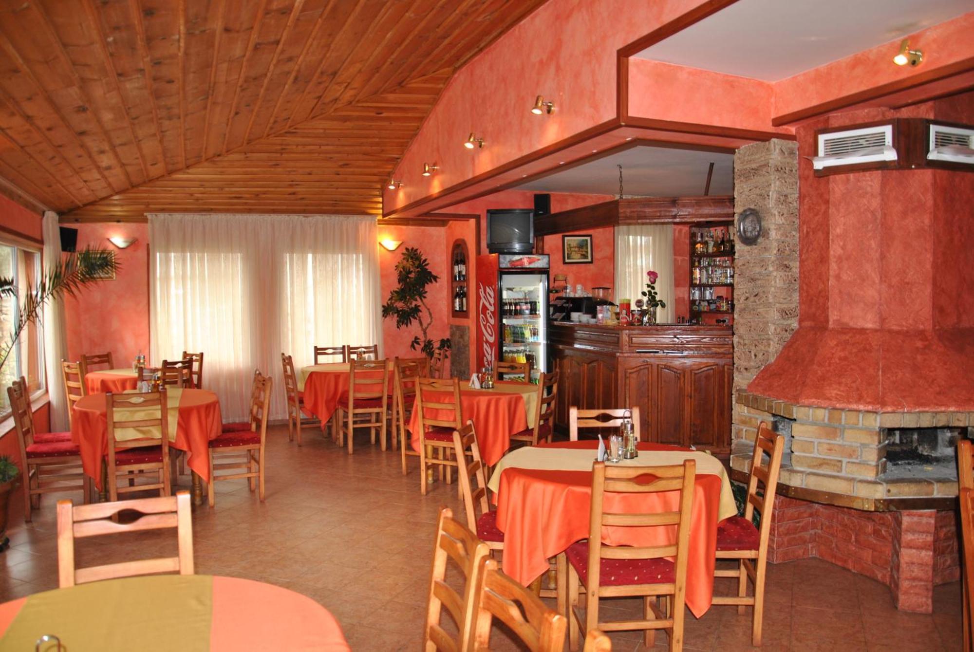צ'פלארה Family Hotel Shoky מראה חיצוני תמונה
